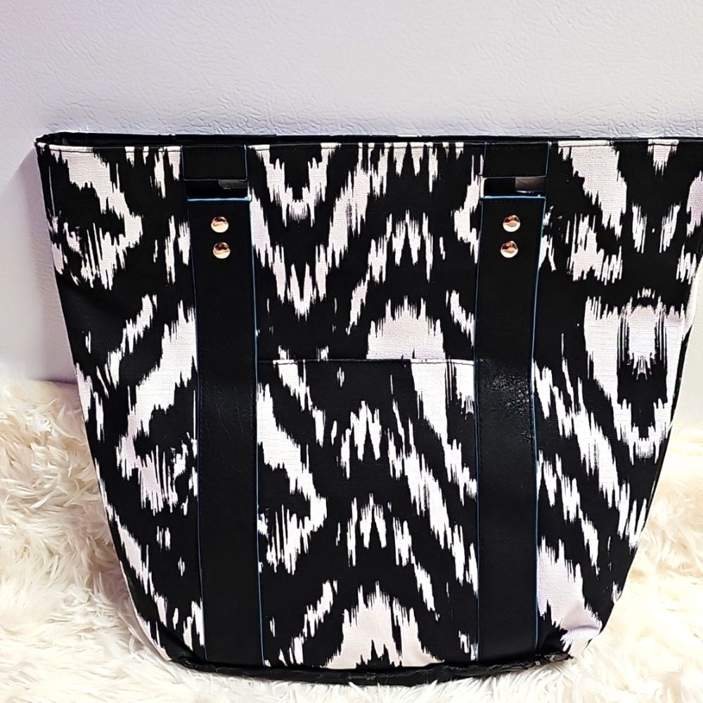 Miche Bags Miche Macy Demi Shell Canvas White & B… - image 2